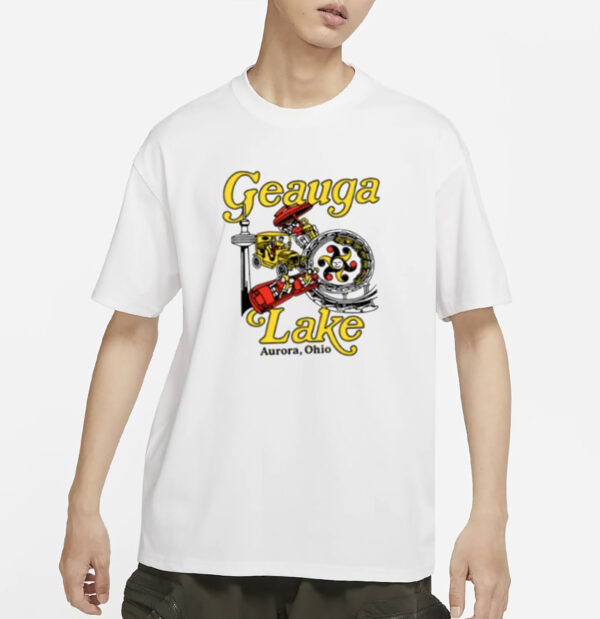 Travis Kelce Wearing Geauga Lake Amusement Park T-Shirt